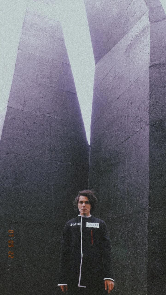 "I'll push the walls..."